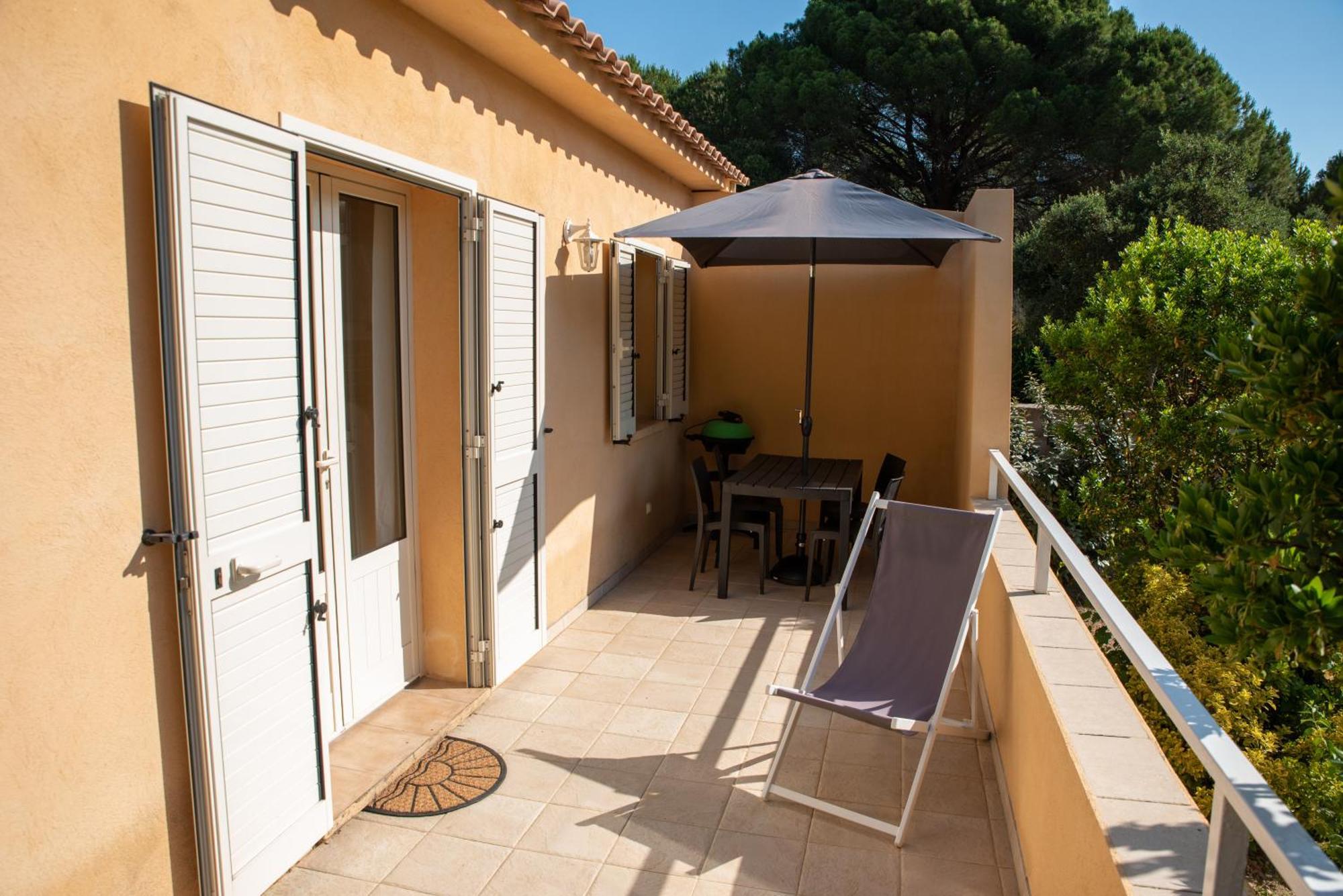 Mini Villa Independante Ideale Et Tres Bien Situee 포르토베쉬오 외부 사진